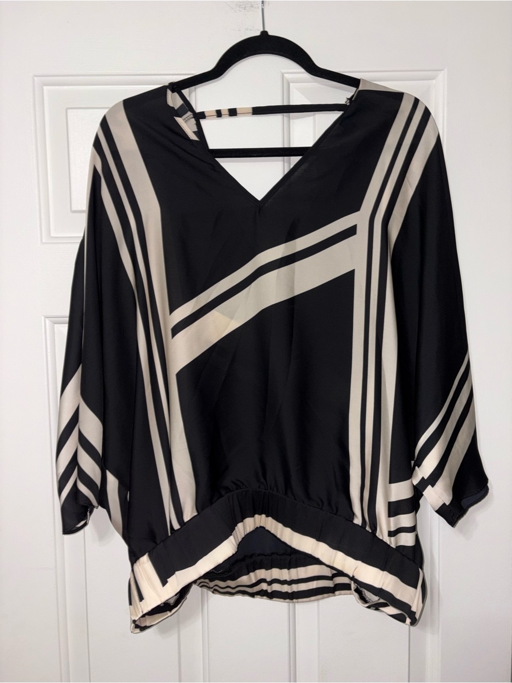 DREW Black and Cream Geometric V‑Neck Blouse